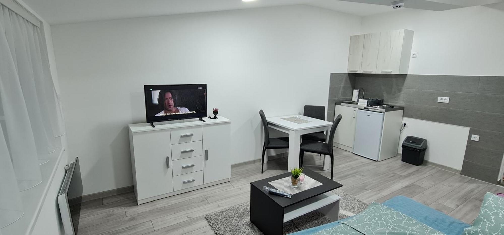 Studio Apartmani Banja Koviljača מראה חיצוני תמונה