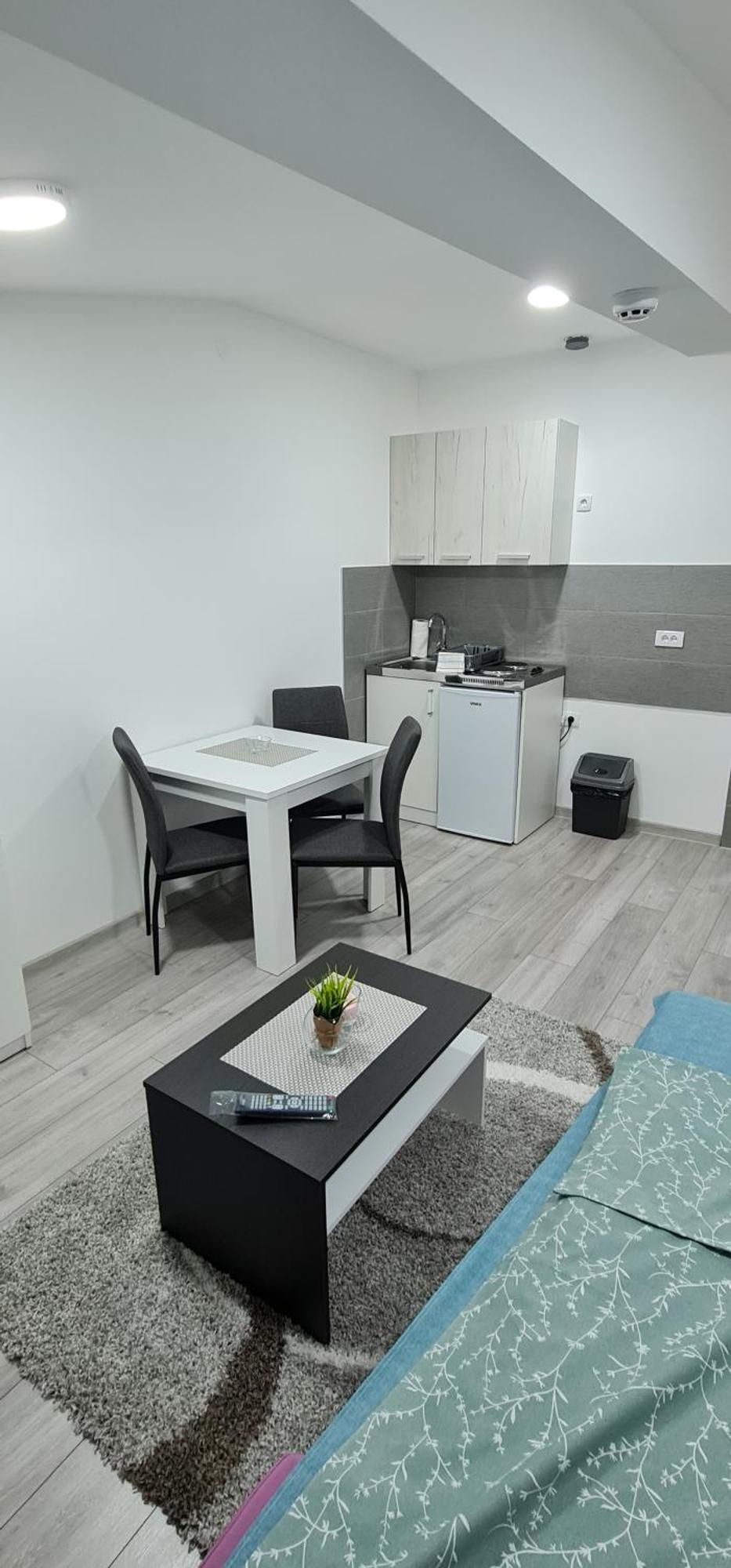 Studio Apartmani Banja Koviljača מראה חיצוני תמונה